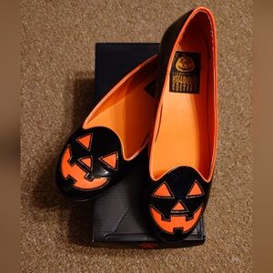 Black and Orange Jack-o'-Lantern Flats